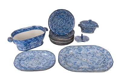 Lot 208 - AN EARLY 19TH CENTURY STAFFORDSHIRE PEARLWARE PART DINNER SERVICE