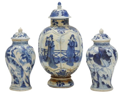 Lot 519 - THREE CHINESE BLUE AND WHITE 'VUNG TAU' VASES AND COVERS