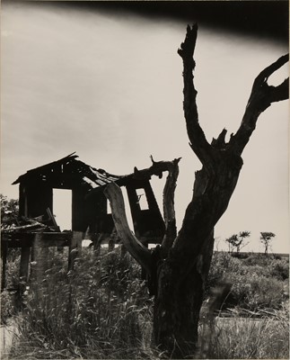 Lot 179 - Clarence John Laughlin (1905-1985)