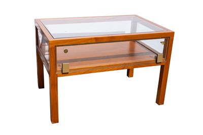 Lot 172 - A BESPOKE MADE 1970S TEAK BIJOUTERIE COFFEE TABLE