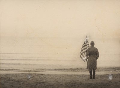 Lot 113 - Robert Capa (1913-1954)
