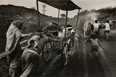 Lot 158 - Sebastião Salgado (b.1944)