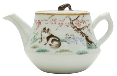 Lot 566 - A CHINESE FAMILLE-ROSE 'DOGS' TEAPOT AND COVER