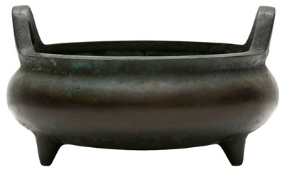 Lot 666 - A CHINESE BRONZE TRIPOD CENSER