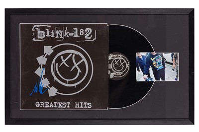 Lot 336 - Blink 182.- Mark Hoppus