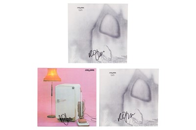 Lot 461 - The Cure.- Robert Smith