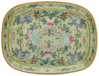 Lot 582 - A CHINESE FAMILLE-ROSE GREEN-GROUND 'BUTTERFLY' DISH
