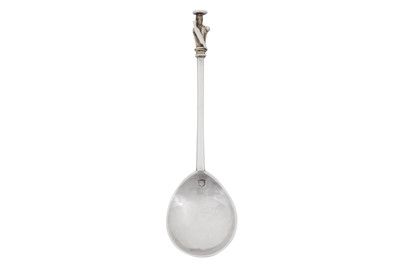 Lot 359 - A Charles I sterling silver apostle spoon, London 1637 by Richard Crosse (active circa 1632-42)