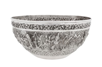 Lot 211 - An early to mid- 20th century Thai unmarked silver bowl, probably Bangkok circa 1940