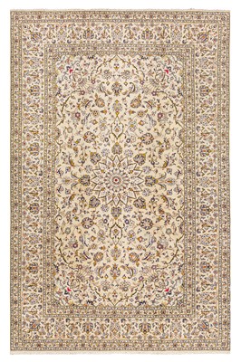 Lot 91 - A FINE KASHAN CARPET, CENTRAL PERSIA