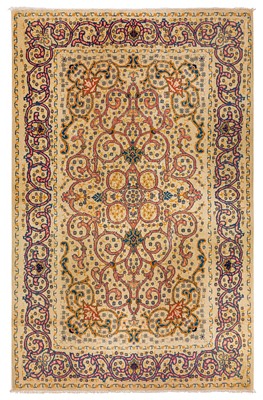 Lot 76 - A FINE KASHAN RUG, CENTRAL PERSIA