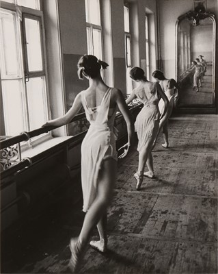 Lot 102 - Cornell Capa (1918-2008)