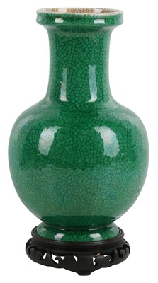 Lot 208 - A CHINESE MONOCHROME APPLE GREEN-GLAZED VASE