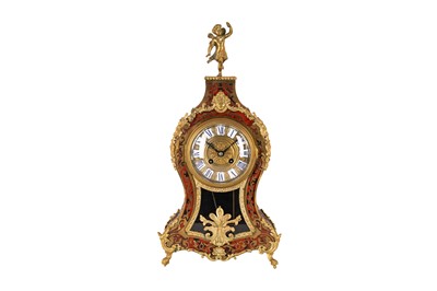Lot 127 - A LATE 19TH / EARLY 20TH CENTURY FRENCH BOULLE MANTEL CLOCK