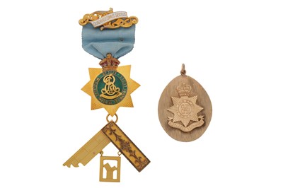 Lot 9 - A George V 9 carat gold and enamel masonic medal, London 1920 by George Kenning and Son