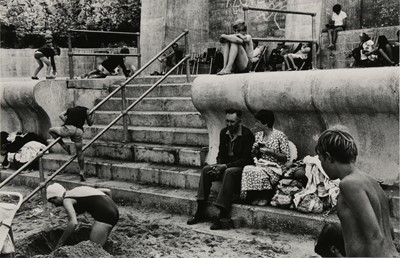 Lot 135 - Tony Ray-Jones (1941-1972)
