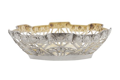 Lot 287 - An early 20th century German secessionist 800 standard silver basket, dated 1908