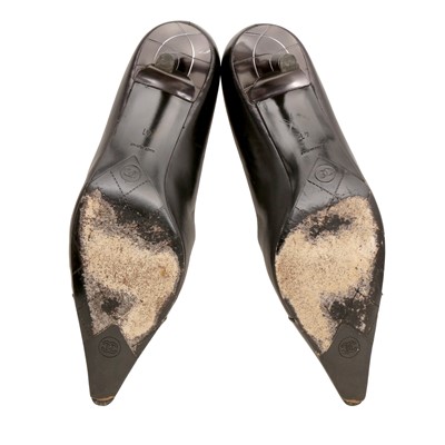 Lot 241 - Chanel Black Matalasse Kitten Heeled Pump - Size 41