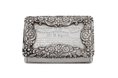 Lot 23 - Worcester Philharmonic Society - A William IV sterling silver snuff box Birmingham 1833 by Nathaniel Mills
