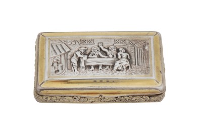 Lot 20 - A George III parcel gilt sterling silver snuff box, London 1819 by Joseph Fearn (reg. 5th April 1810)