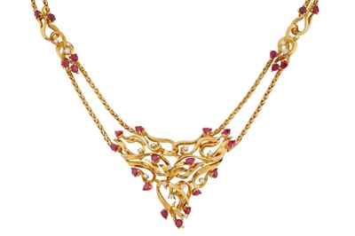 Lot 124 - A ruby and diamond necklace