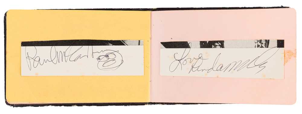 Lot 43 - Autograph Album.- Incl. Paul & Linda McCartney