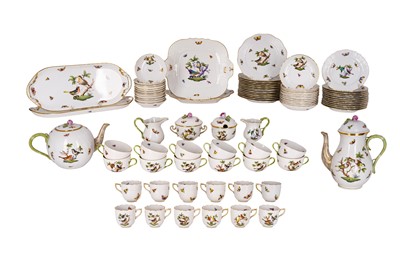 Lot 161 - A substantial Herend Rothschild Bird pattern tea and coffee service