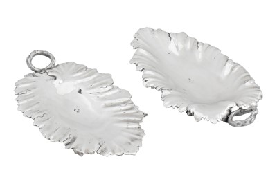 Lot 235 - A pair of mid-19th century Ottoman Turkish silver dishes, circa 1870, Tughra of Abdul Aziz (r.1861-76) or Abdul Hamid II (r.1876-1909)