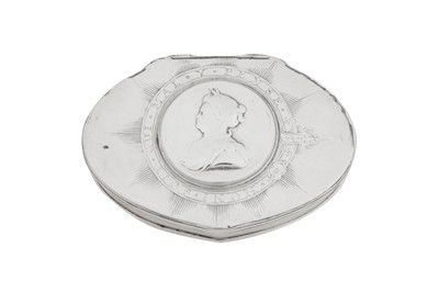 Lot 18 - A George II unmarked silver snuff box, circa 1730