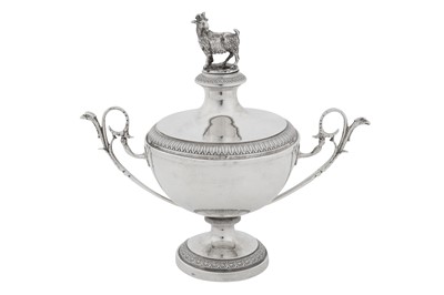 Lot 299 - An early 19th century Italian silver covered twin handled cup, Rome circa 1830 by Filippo Della Miglia (attive 1828-1836)