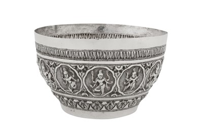 Lot 122 - An early 20th century Anglo – Indian unmarked silver bowl, Bombay or Lucknow circa 1910