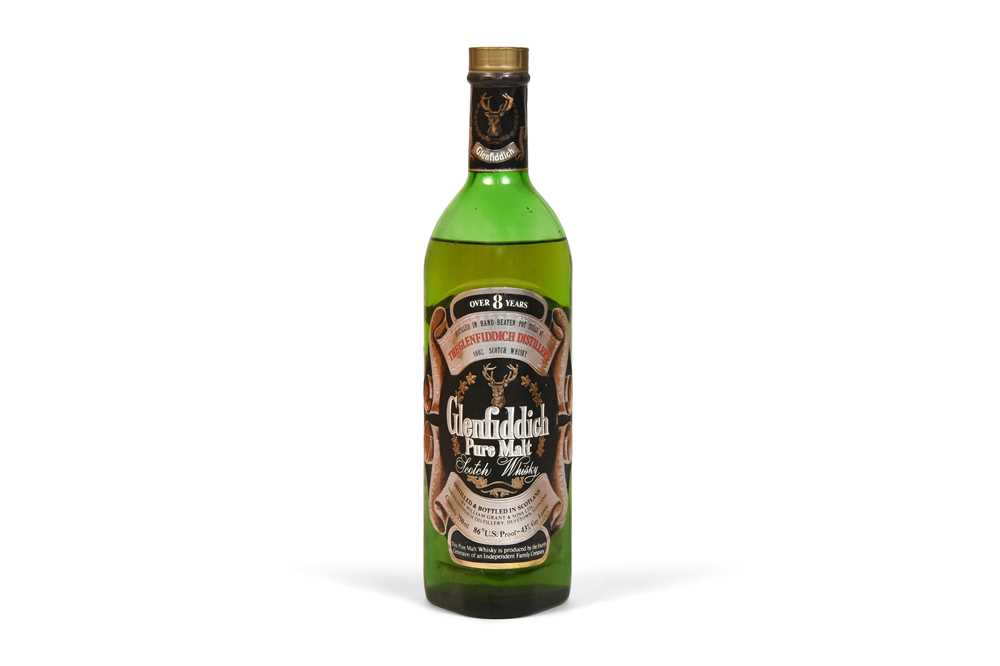 Lot 261 - Glenfiddich 8 Year Old - 1 bottle