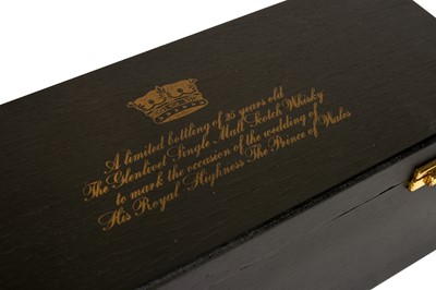 Lot 266 - Glenlivet 25 Year Old - 1 bottle