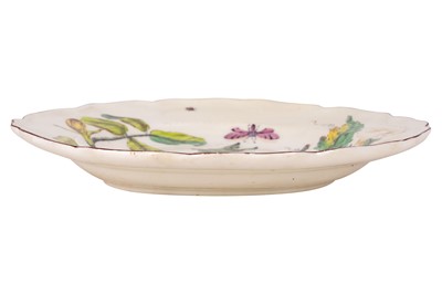 Lot 123 - A mid-18th century Chelsea Porcelain 'Hans Sloane' plate