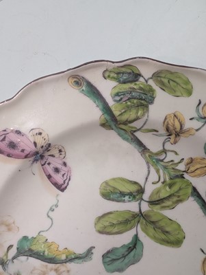 Lot 123 - A mid-18th century Chelsea Porcelain 'Hans Sloane' plate