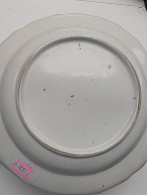Lot 123 - A mid-18th century Chelsea Porcelain 'Hans Sloane' plate