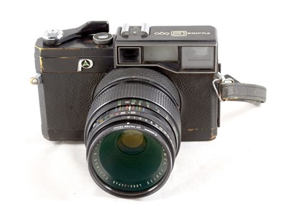 Lot 306 - Fujica G690 P 6x9cm Rangefinder Camera. For SPARES or REPAIR.
