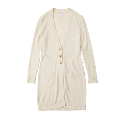 Lot 132 - Chanel Cream Cashmere Knit CC Long Cardigan - Size 42