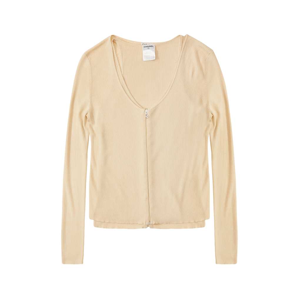 Lot 136 - Chanel Beige Ribbed Knit Twin Set - Size 42