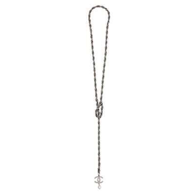 Lot 26 - Chanel Ivory Pearl Drop CC Lariat Necklace