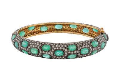 Lot 95 - Amrapali Ι An emerald and diamond bangle, circa 2014