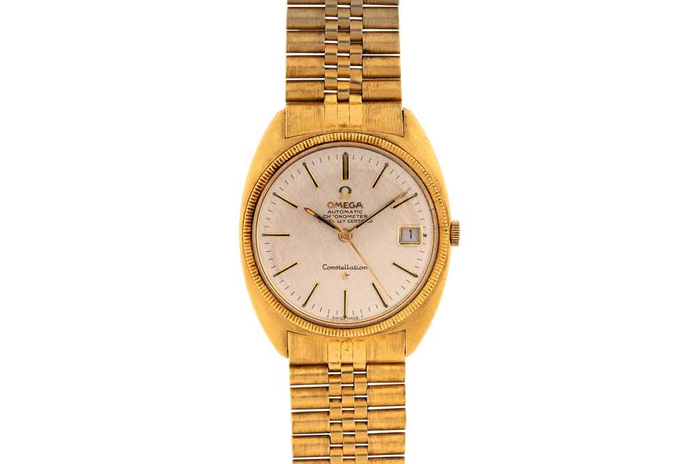 415 - Men's Omega 18k Chronometer Bracelet Watch