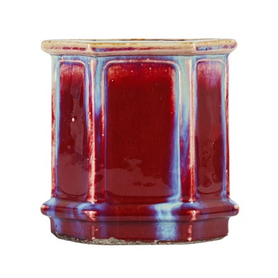 Lot 117 - A Chinese flambé-glazed jardinière, Qing dynasty, 19th century