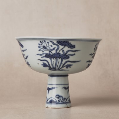 Lot 13 - A fine Chinese blue and white 'lotus bouquet' stem bowl, Ming dynasty, Jiajing / Longqing period