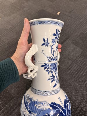 Lot 18 - A rare Chinese blue and white 'Yuanyang Tao' twin-handled vase, Qing dynasty, Kangxi period