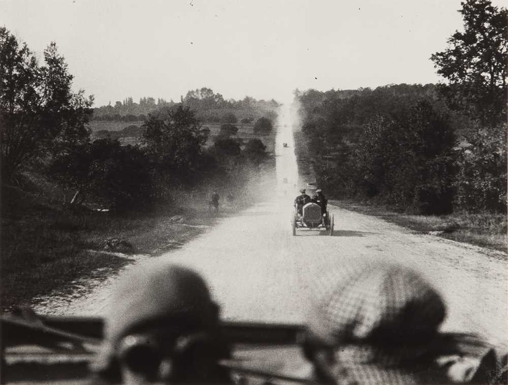 Lot 19 - Jacques-Henri Lartigue (1894-1986)