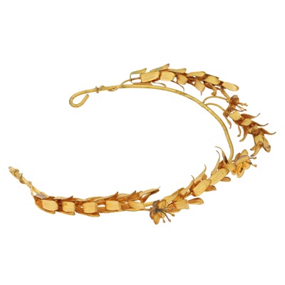 Lot 331 - A gilt tiara, mid 19th century