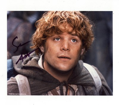 Lot 242 - Lord of The Rings.