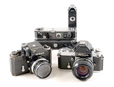 Lot 264 - Nikon F & F2 Photomic Cameras.