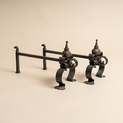 Lot 175 - Arts and Crafts, Britain